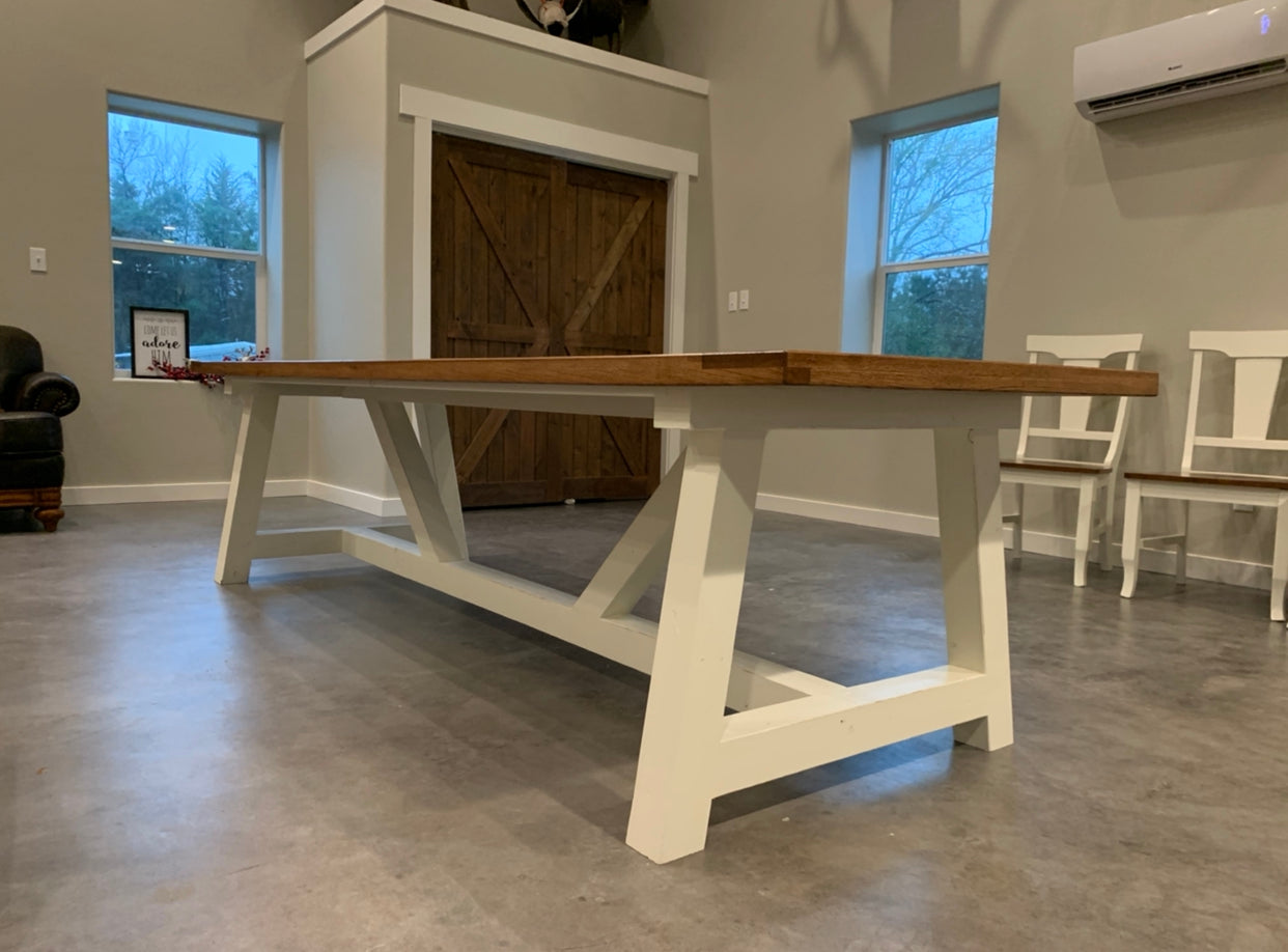The AM Trestle Farm Table